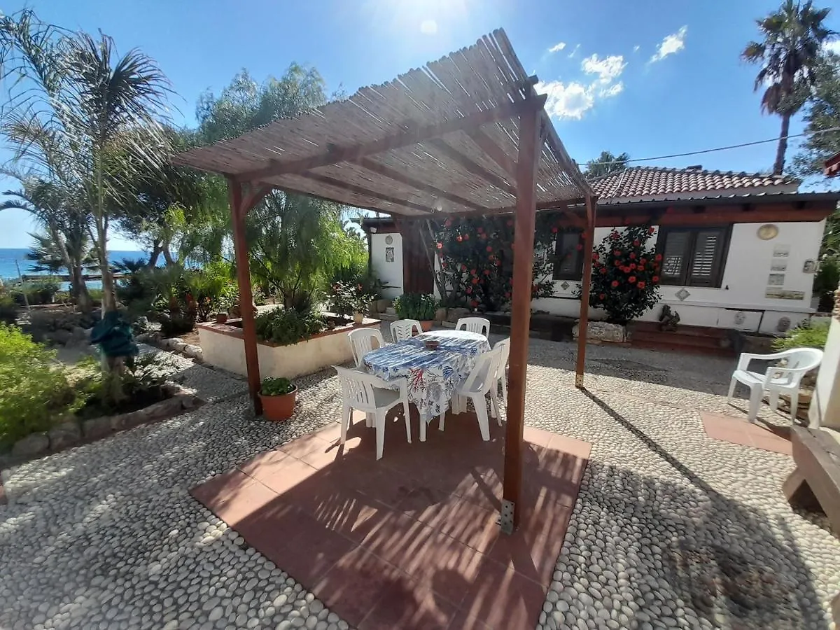 Villa Regina Del Mare - Top Solarium And Garden Sciacca 0*,